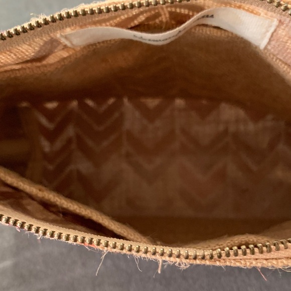 Neiman Marcus Pink and Tan Chevron Cosmetic Bag - Picture 4 of 10